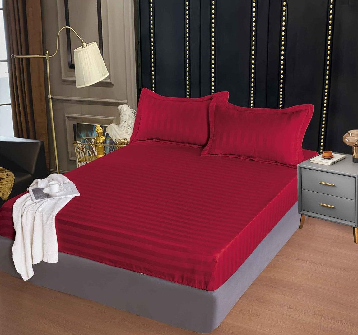 Husa de pat tip Damasc cu Elastic cu 2 fete de perna 160x200 cm C1039