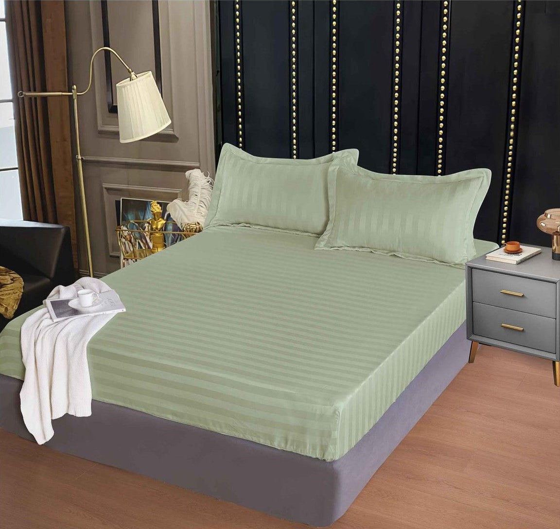 Husa de pat tip Damasc cu Elastic cu 2 fete de perna 160x200 cm C1045