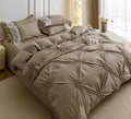 Lenjerie de Pat Dublu, Bumbac Finet, Inimi Brodate, 6 piese, Crem Inchis Jojo C567