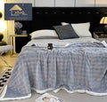 Patura Dubla cu Blanita, Model Plusat, Super Moale, Gri deschis C611